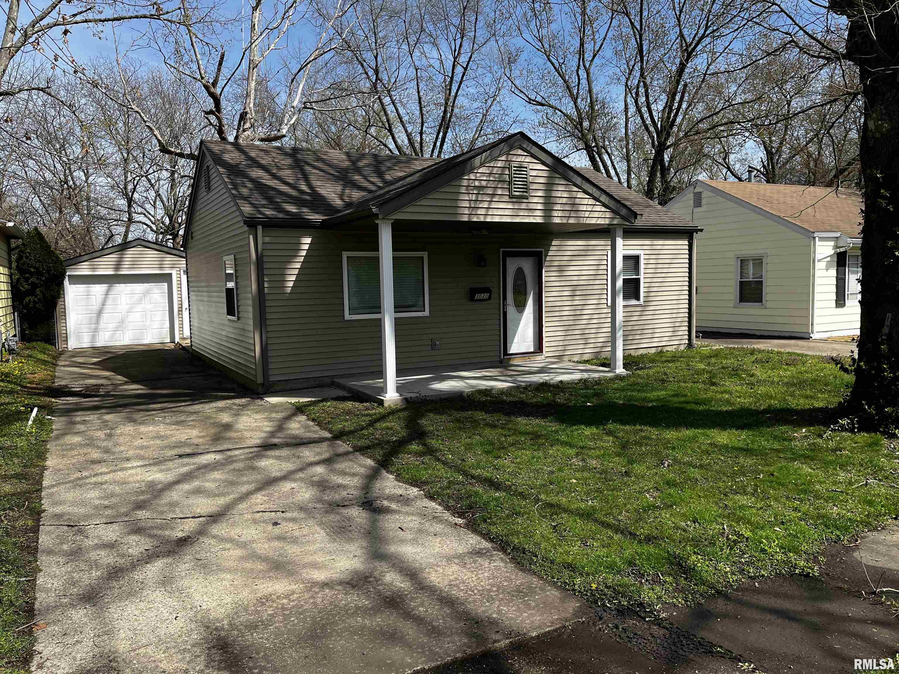 3020 South 2nd Street Springfield, IL 62703 - Photo 1 of 20