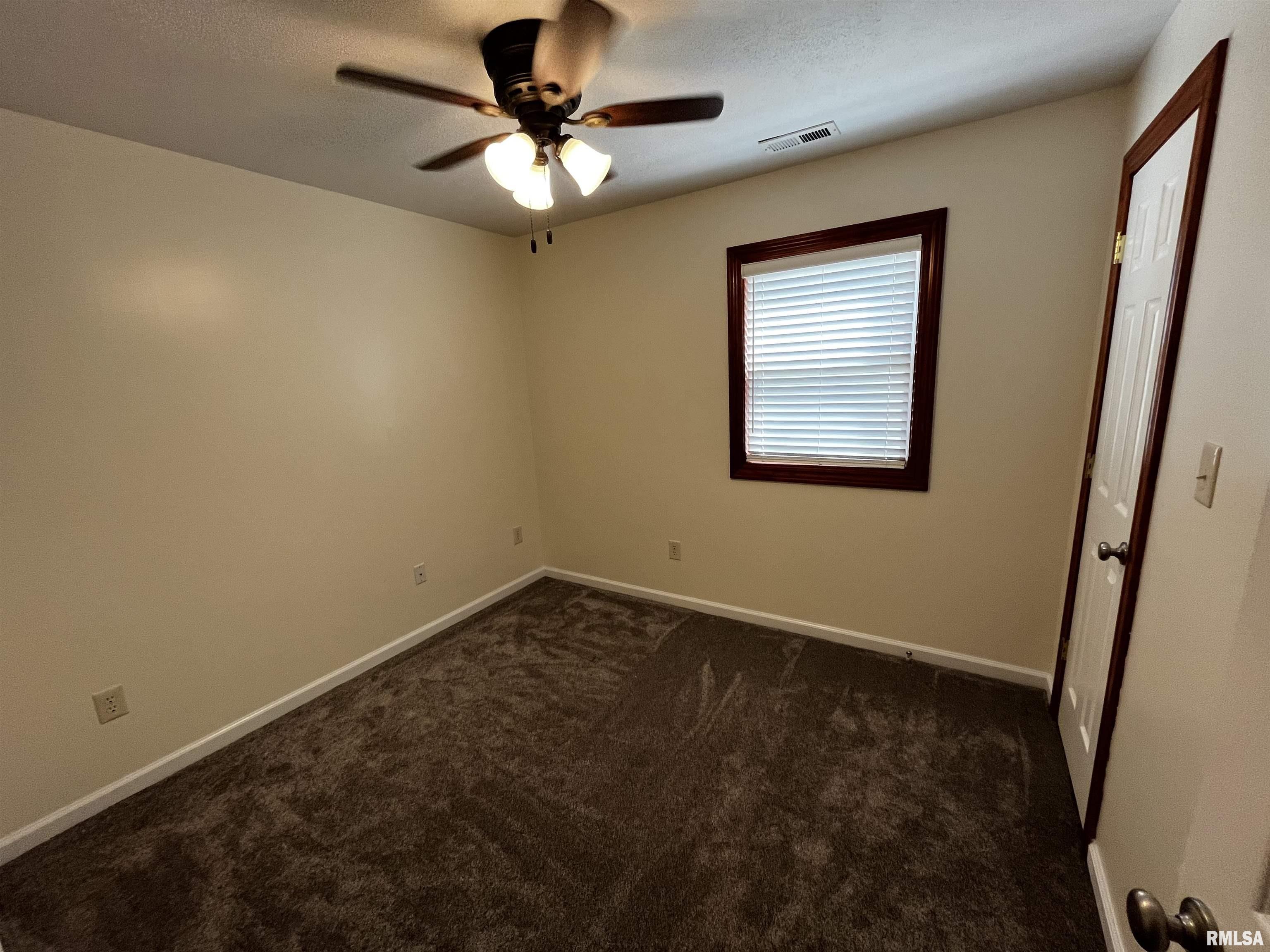 3020 South 2nd Street Springfield, IL 62703 - Photo 12 of 20