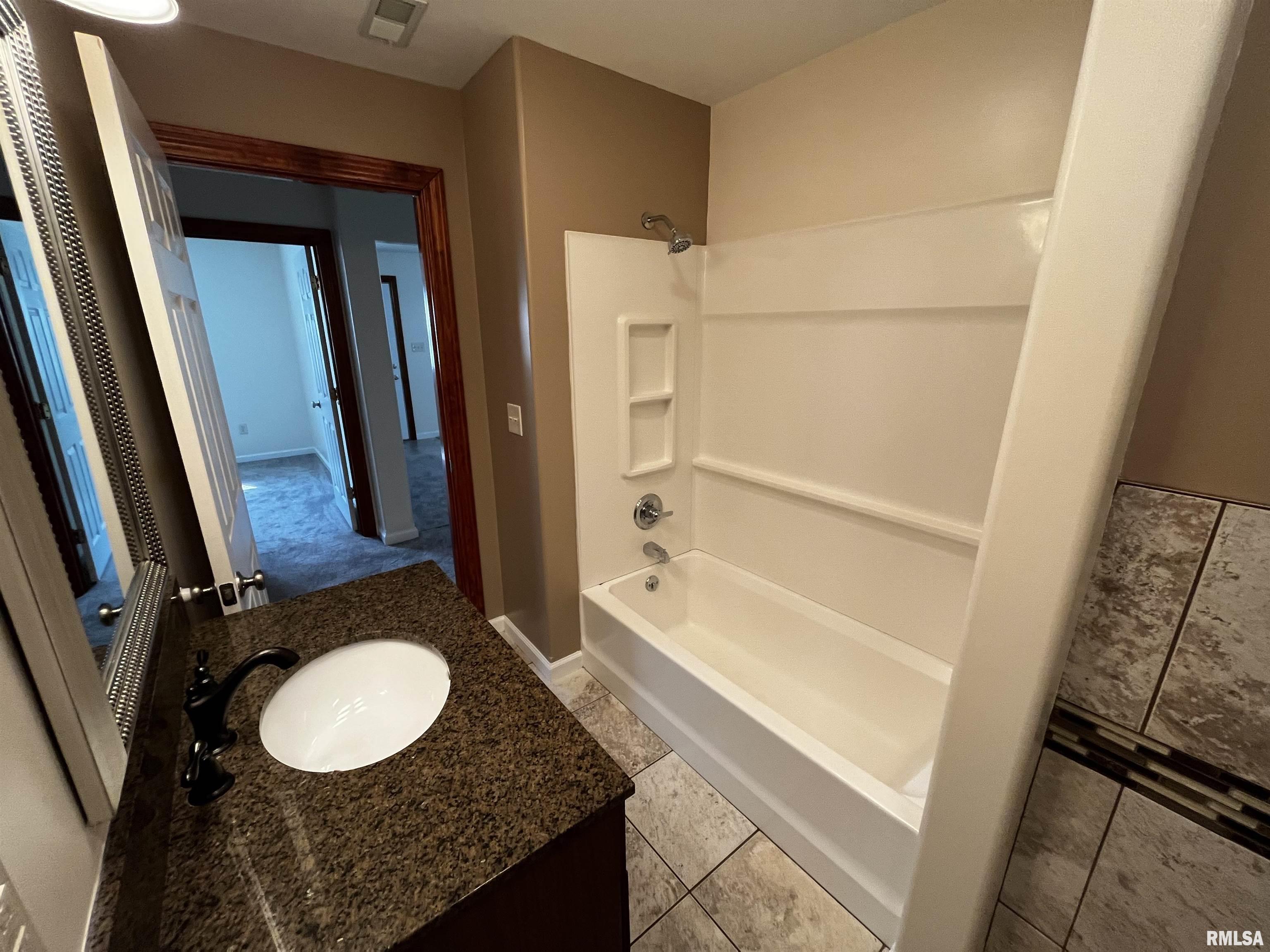 3020 South 2nd Street Springfield, IL 62703 - Photo 14 of 20