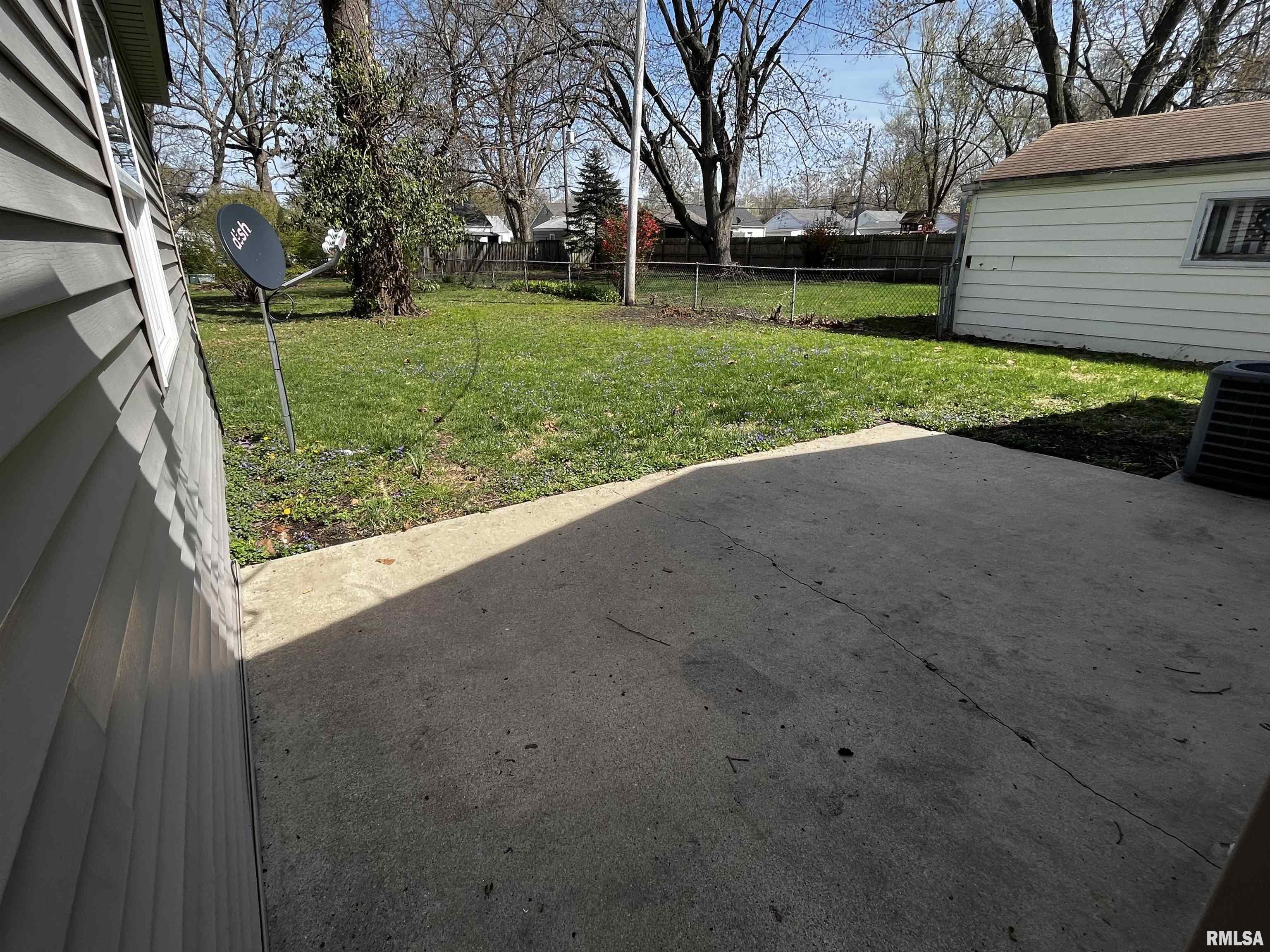 3020 South 2nd Street Springfield, IL 62703 - Photo 15 of 20