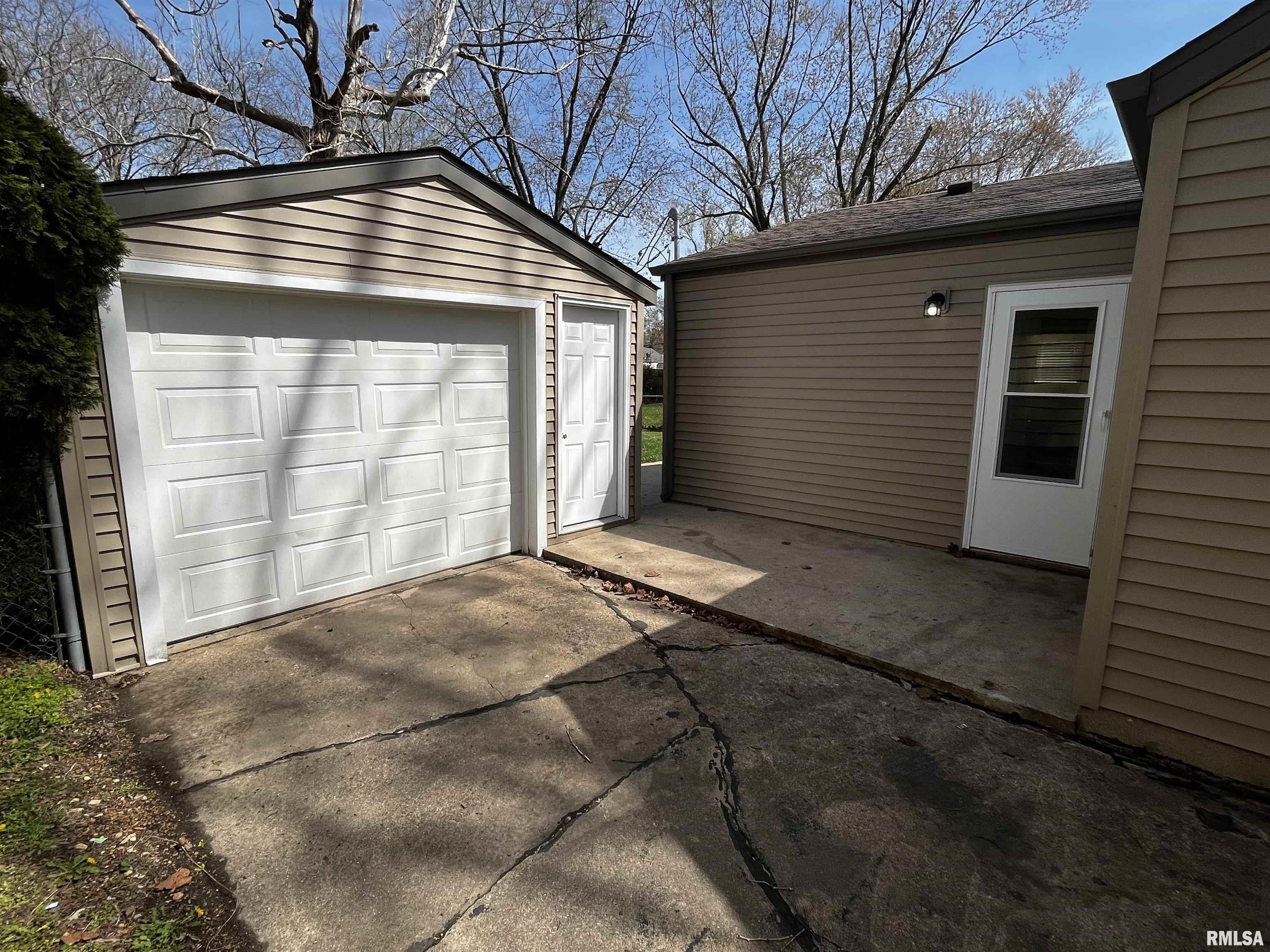 3020 South 2nd Street Springfield, IL 62703 - Photo 20 of 20