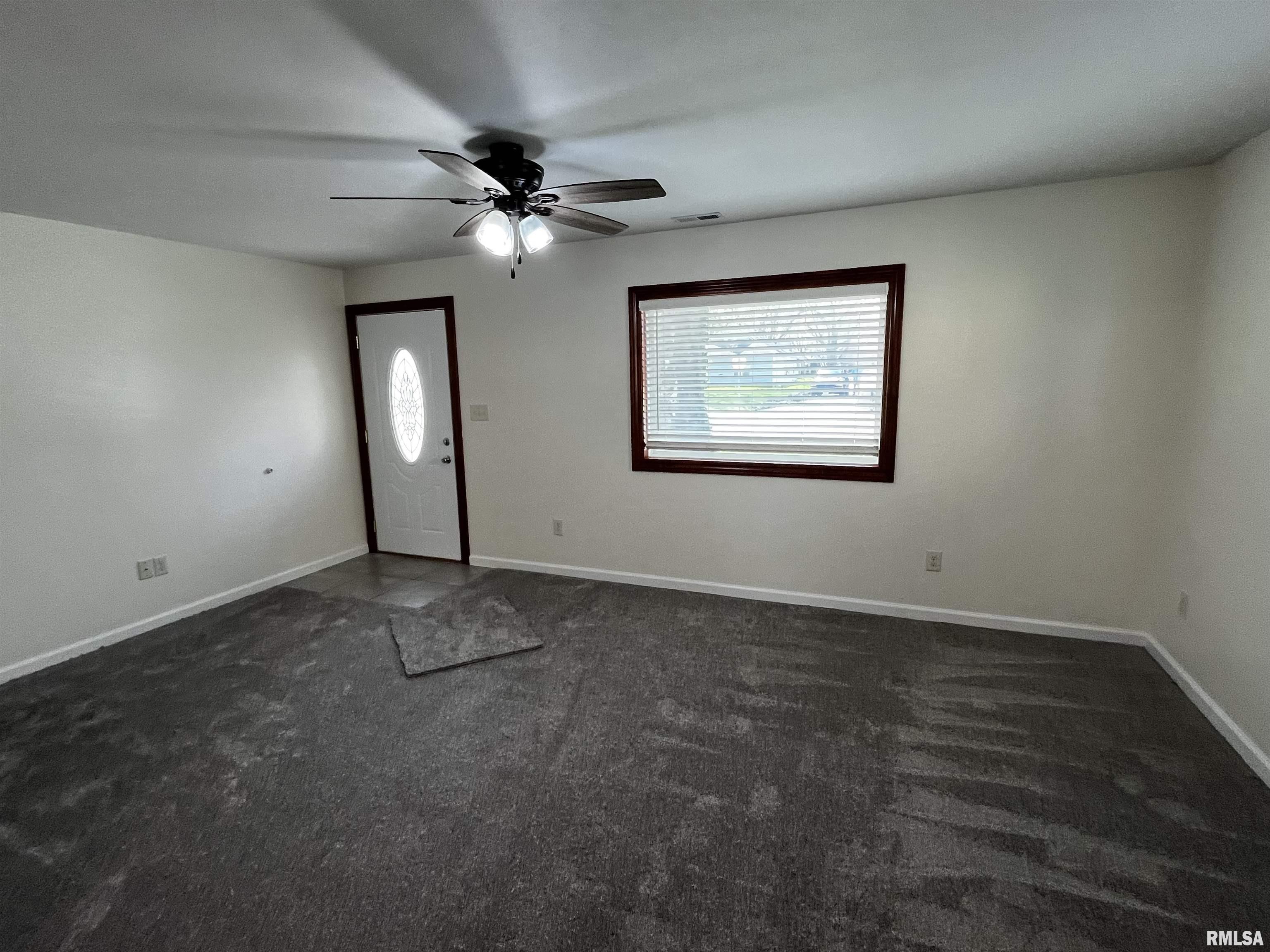 3020 South 2nd Street Springfield, IL 62703 - Photo 3 of 20