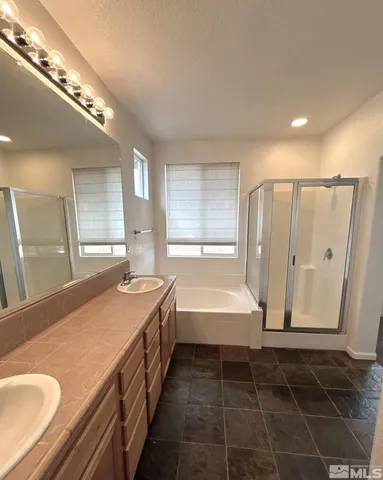 $2,795 | 2760 Arrow Smith Drive, Sparks, NV 89436