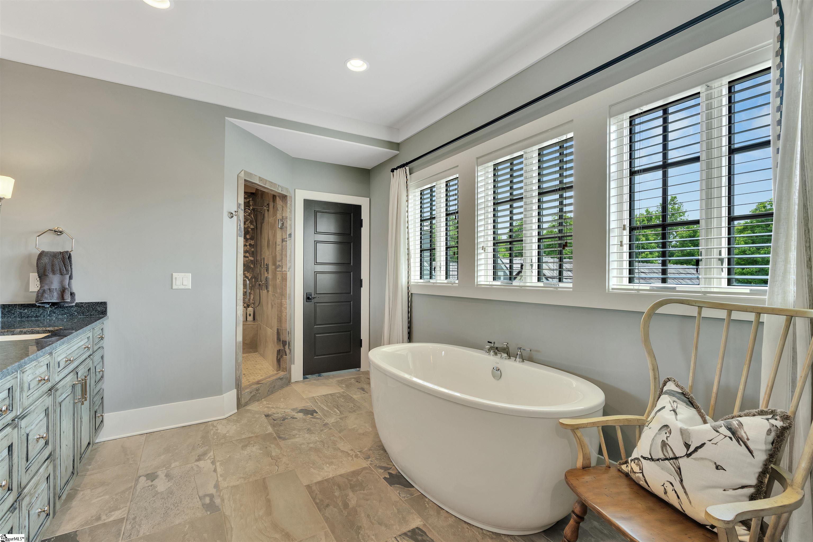 155 Village Point Drive Sunset, SC 29685 - Photo 10 of 47