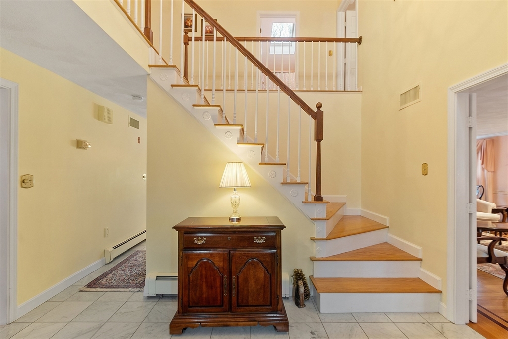 7 Ancient Rubbly Way Beverly, MA 01915 - Photo 3 of 41