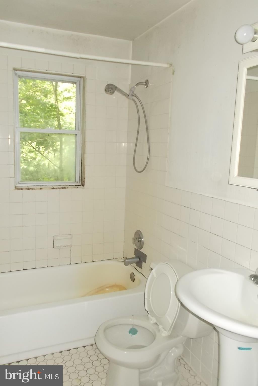 127 Jewell Road Dunkirk, MD 20754 - Photo 12 of 18 Bath