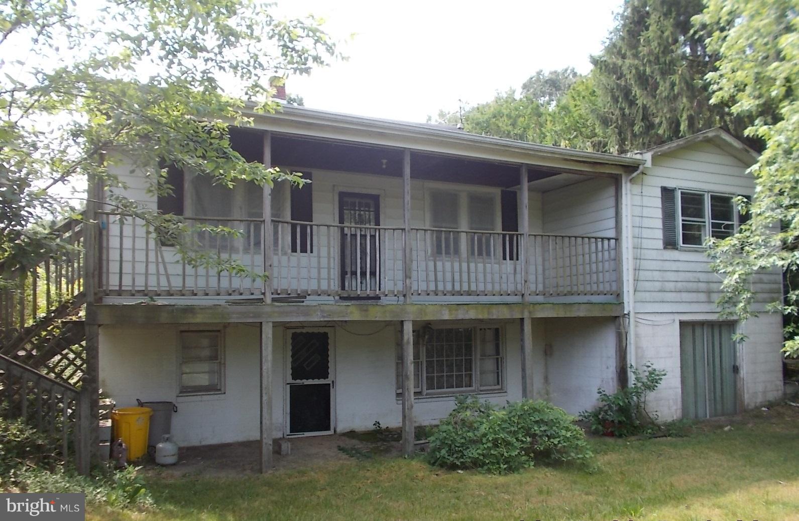 127 Jewell Road Dunkirk, MD 20754 - Photo 3 of 18 Exterior (Rear)