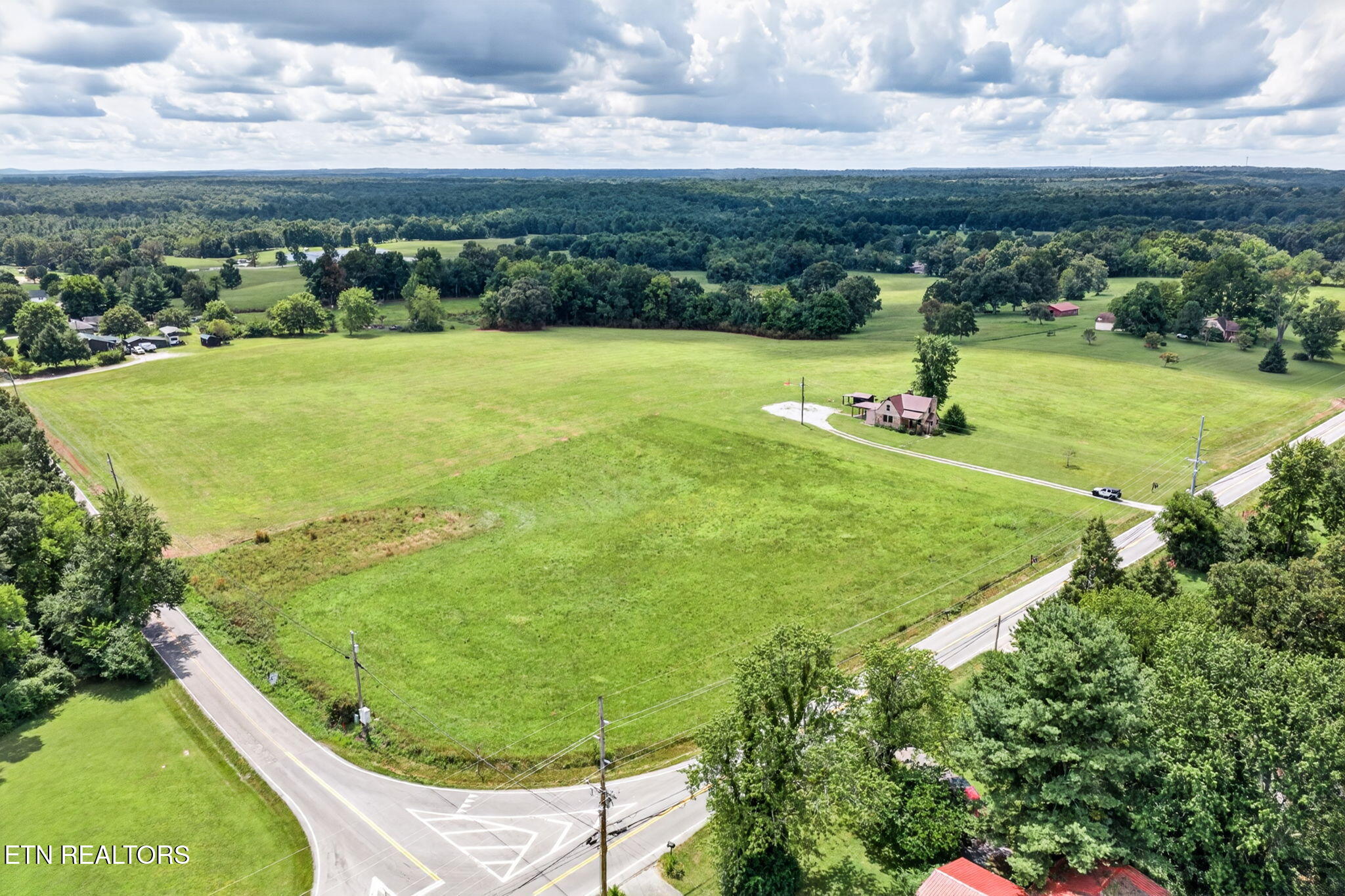 Lot 2 Pigeon Ridge Road Crossville, TN 38572 - Photo 12 of 14 Aerial