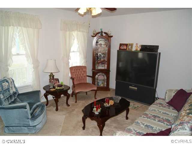 Den/Family/Great Room