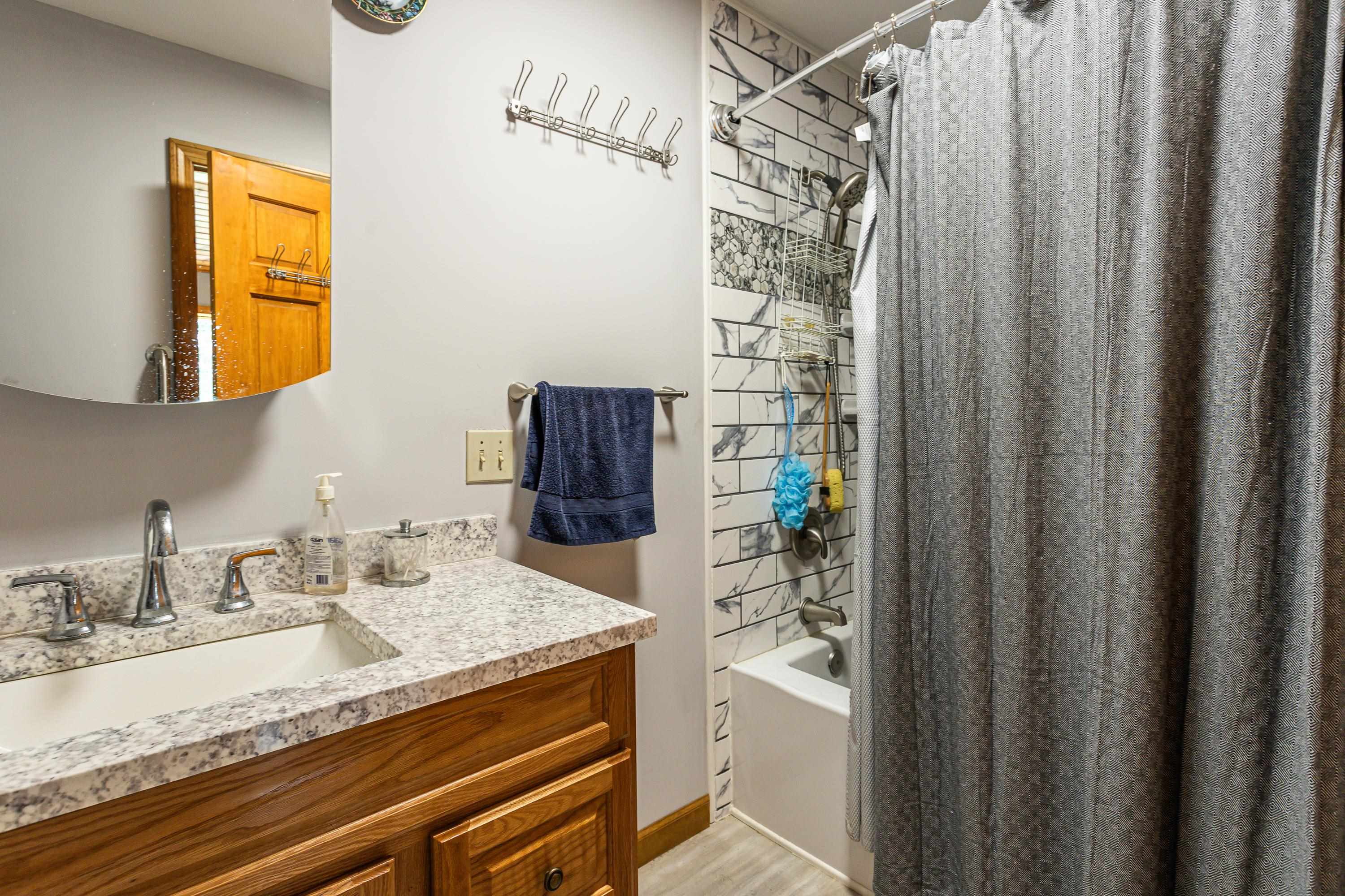 929 Packer Road Mount Holly, VT 05742 - Photo 20 of 48