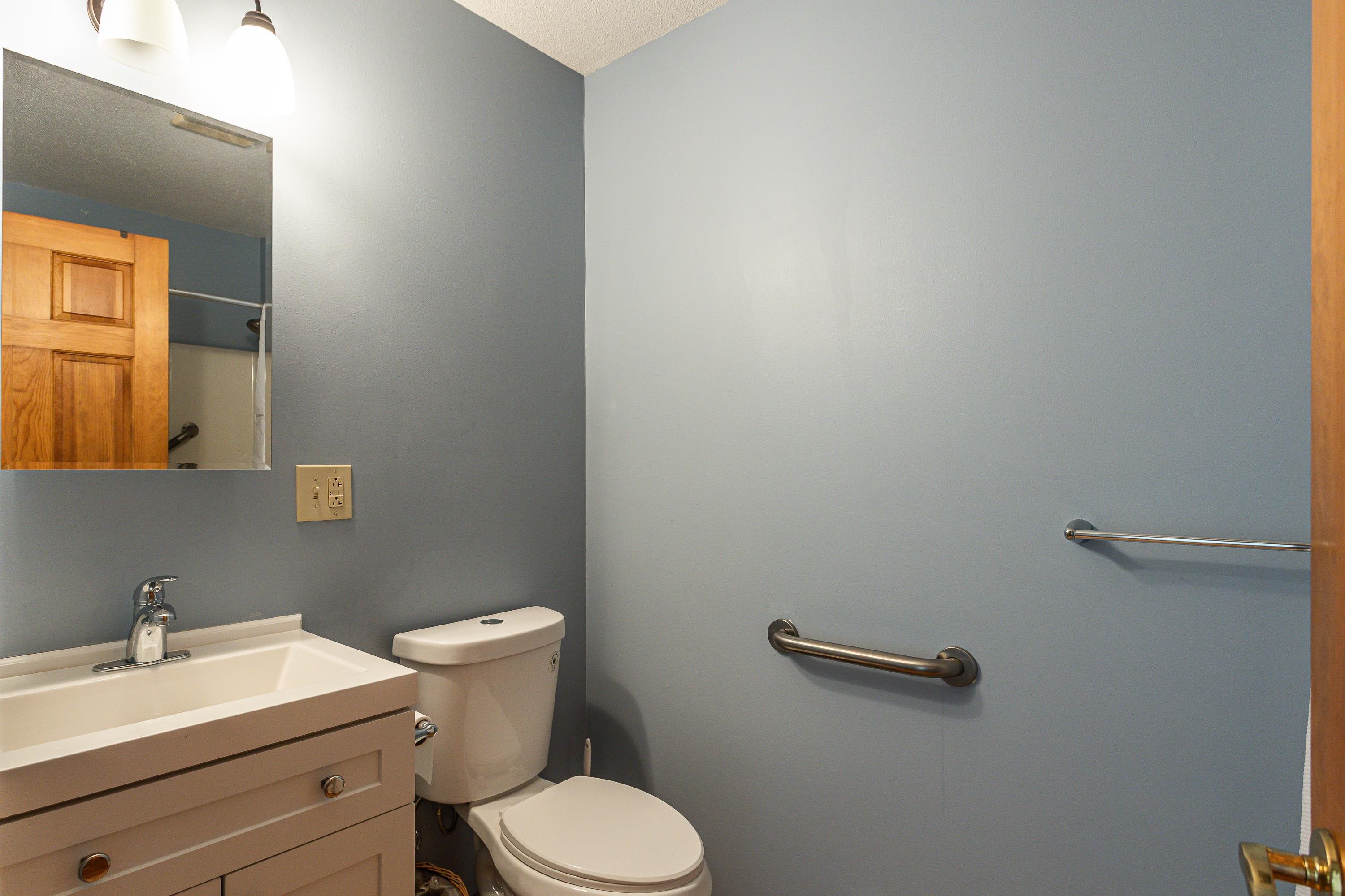 929 Packer Road Mount Holly, VT 05742 - Photo 21 of 48