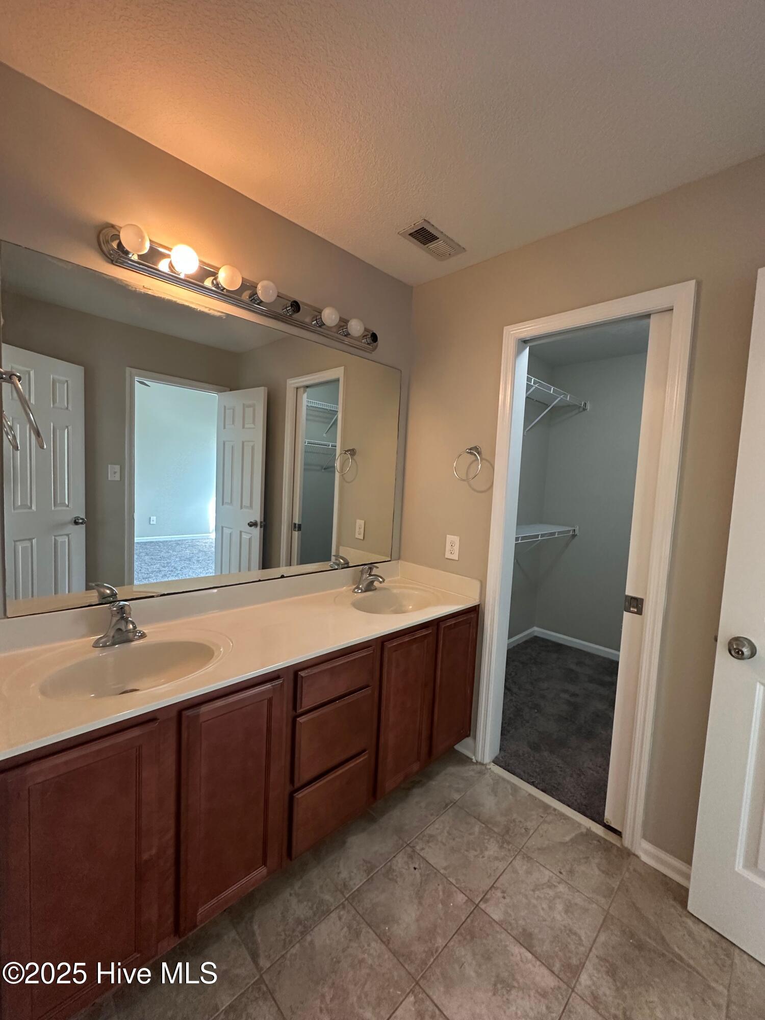 121 Mandy Lane Hubert, NC 28539 - Photo 37 of 39 IMG_9183