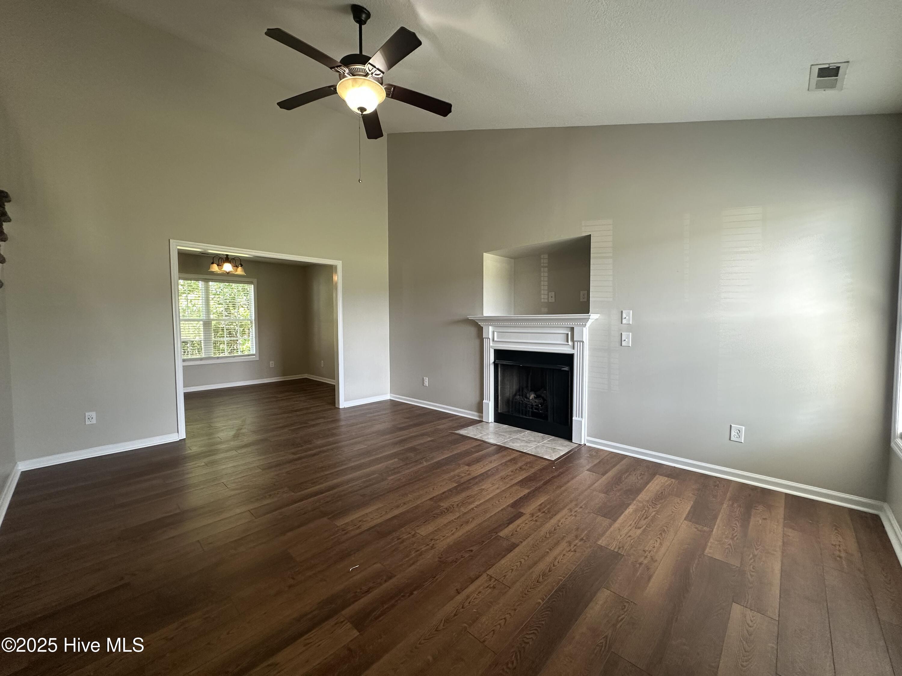 121 Mandy Lane Hubert, NC 28539 - Photo 7 of 39 IMG_9150