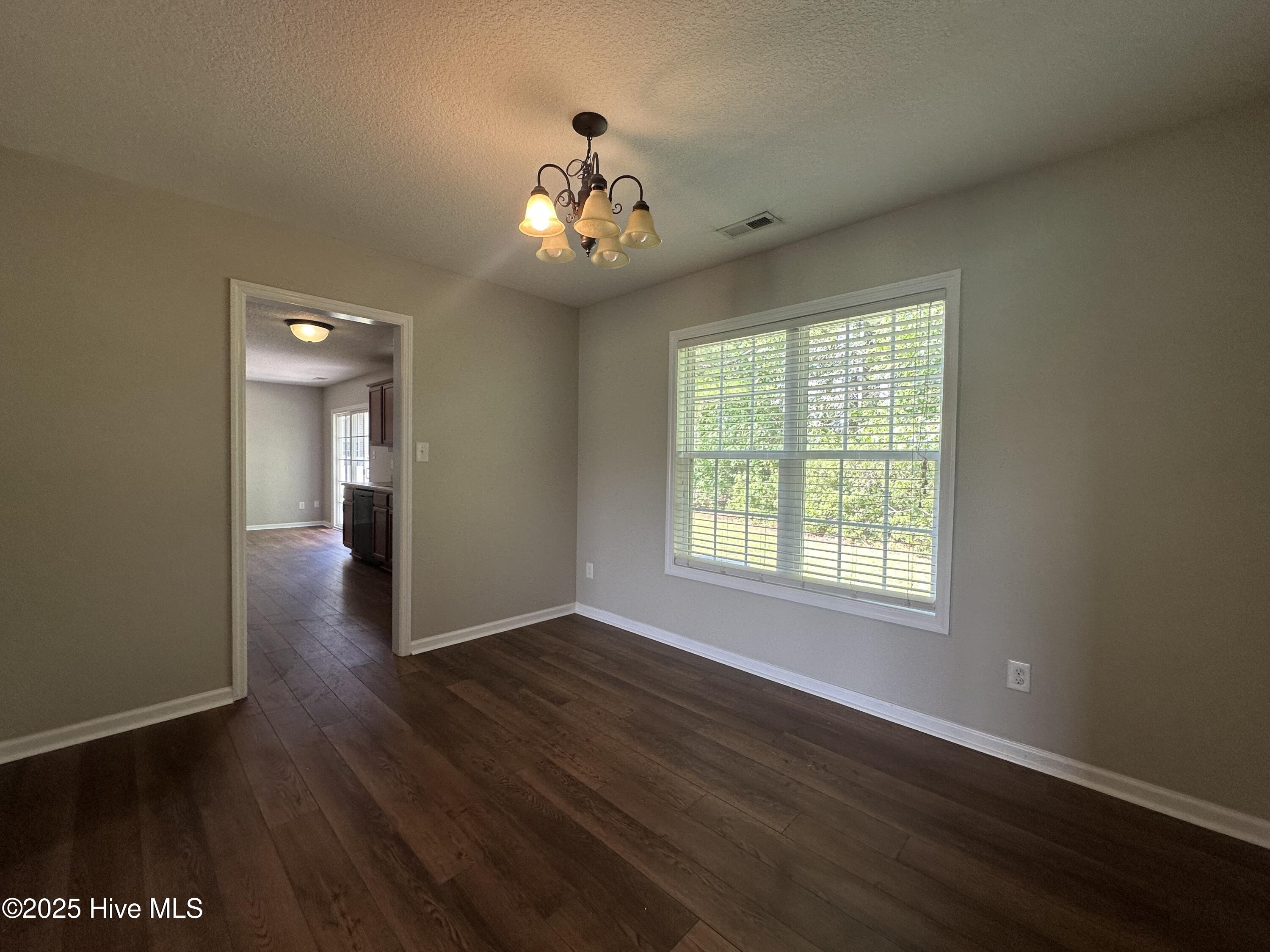 121 Mandy Lane Hubert, NC 28539 - Photo 9 of 39 IMG_9152