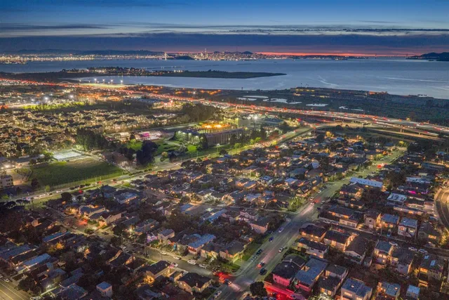 $1,050,000 | 855 Solano Avenue, Albany, CA 94706