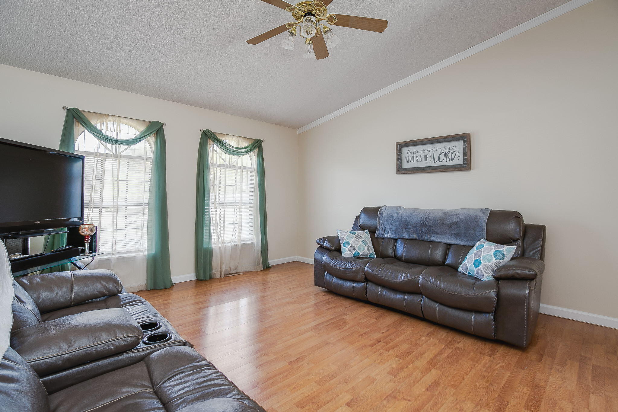 550 Oak Grove Road Gray, TN 37615 - Photo 6 of 32 6-web-or-mls-Oak Grove-6