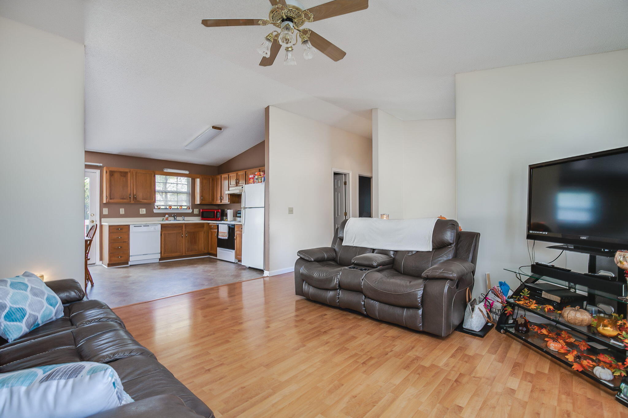 550 Oak Grove Road Gray, TN 37615 - Photo 8 of 32 8-web-or-mls-Oak Grove-8