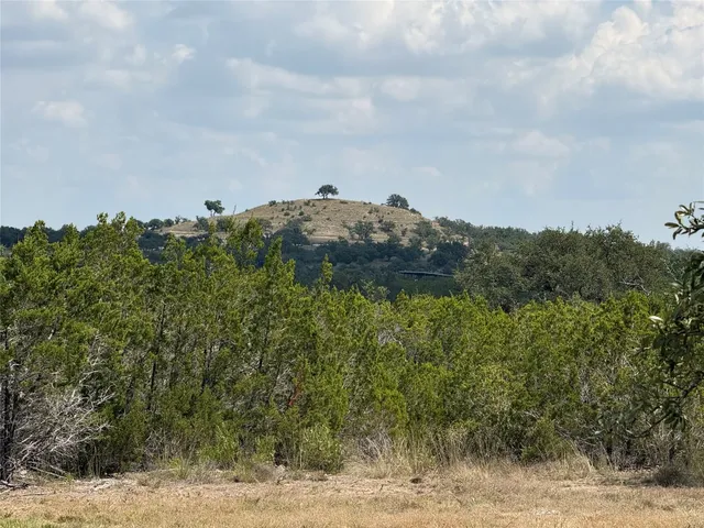 $2,950,000 | 682 Evergreen Circle, Round Mountain, TX 78663