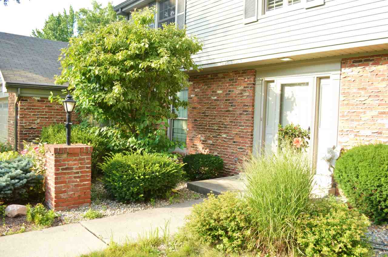 6841 Blue Mist Road Fort Wayne, IN 46819 - Photo 2 of 36