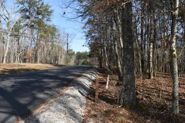 $100,300 | 305 Timberwood Trace, Monteagle, TN 37356