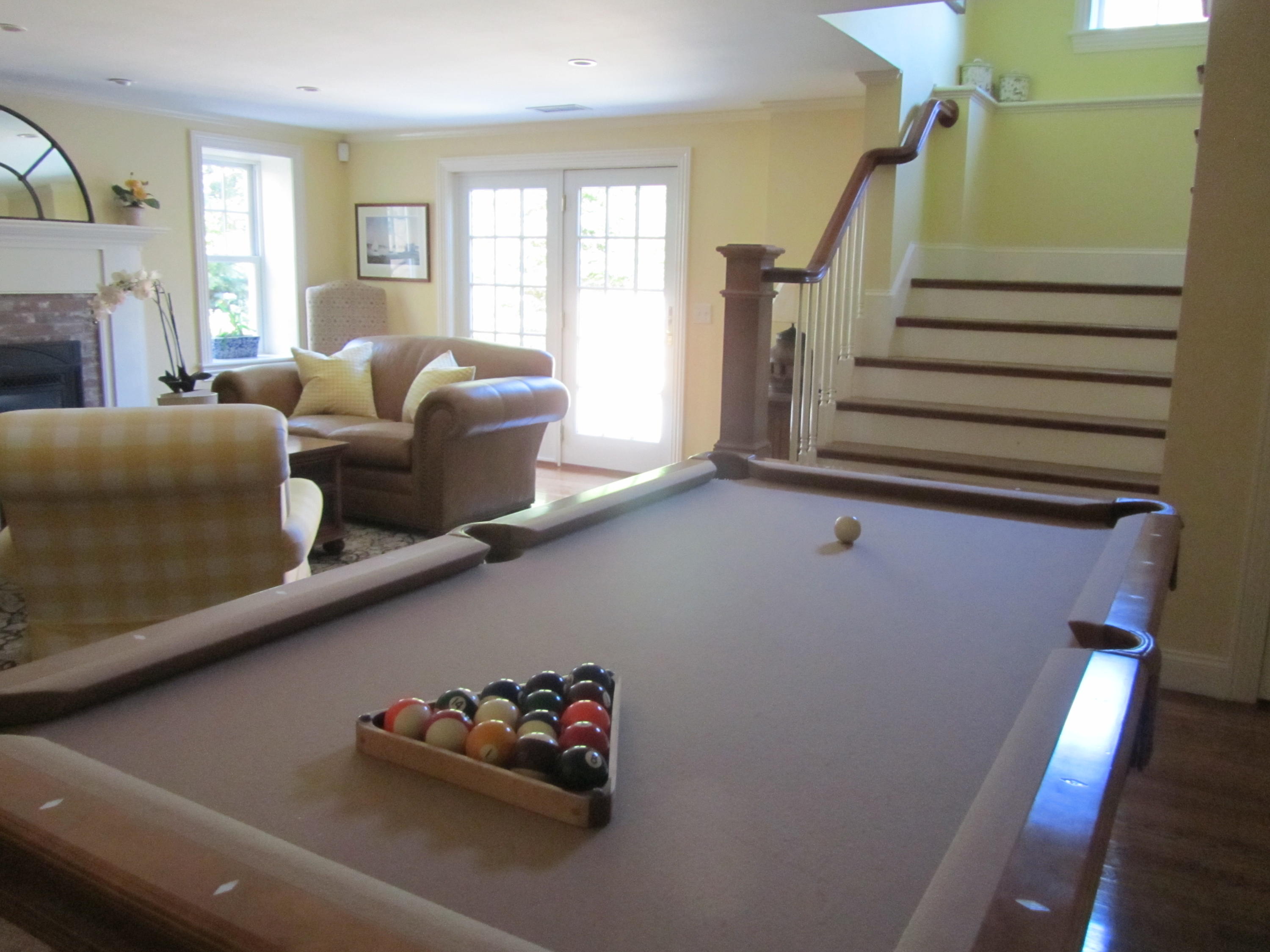 130 Main Street Osterville, MA 02655 - Photo 28 of 34 a living room with furniture and a window