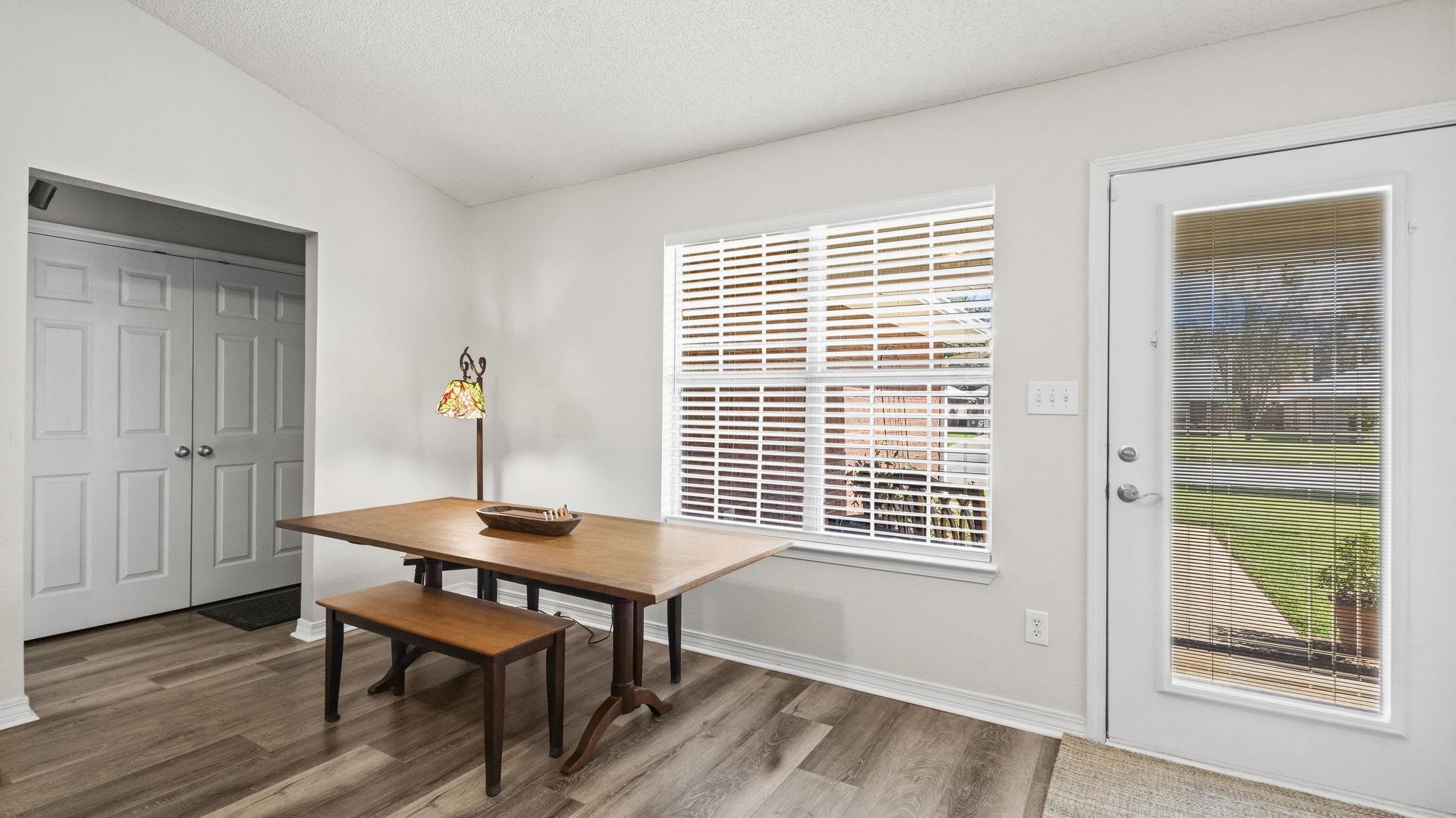 302 Cluster Street Foley, AL 36535 - Photo 13 of 28 Dining Area
