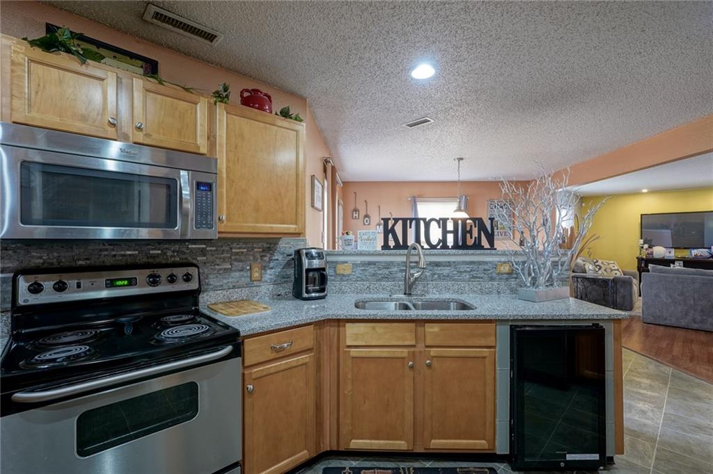 12714 White Rabbit Way Indianapolis, IN 46236 - Photo 14 of 34 Gallery Image 14