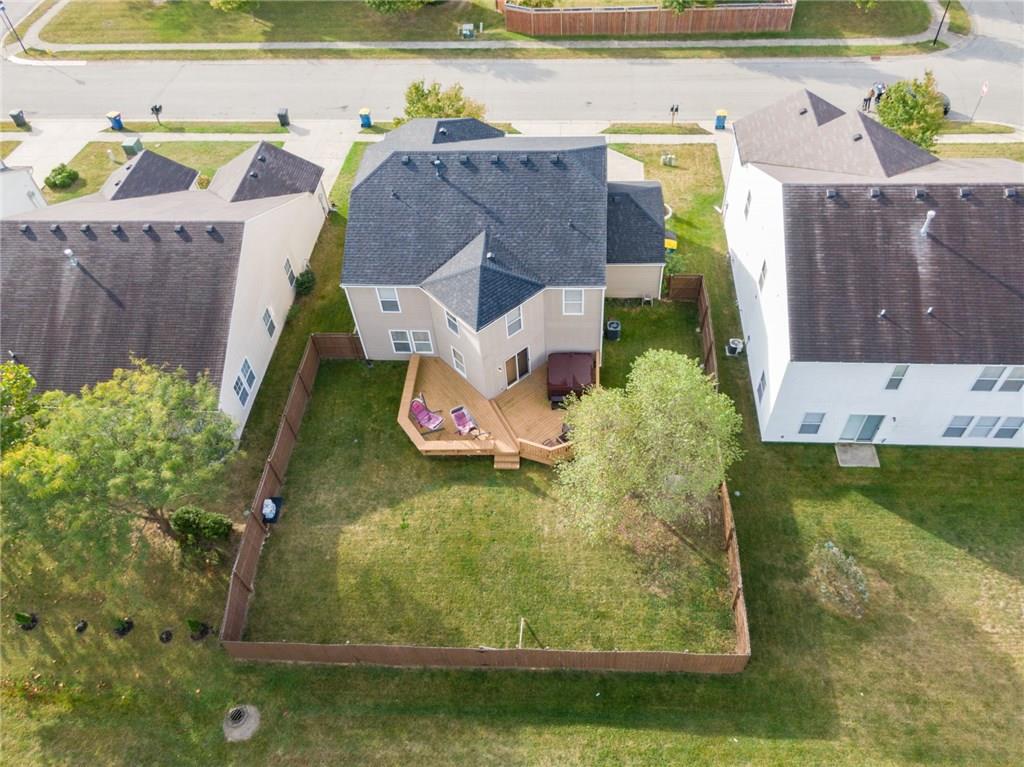 12714 White Rabbit Way Indianapolis, IN 46236 - Photo 3 of 34 Gallery Image 3
