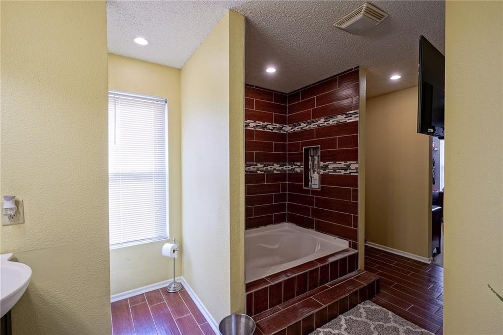 12714 White Rabbit Way Indianapolis, IN 46236 - Photo 27 of 34 Gallery Image 27