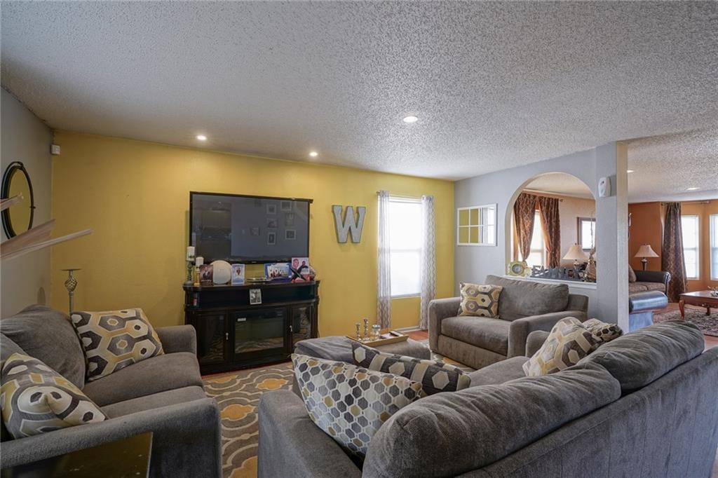 12714 White Rabbit Way Indianapolis, IN 46236 - Photo 10 of 34 Gallery Image 10