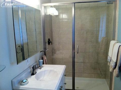 2204 South Long Lake Road Fenton, MI 48430 - Photo 13 of 22 20284365-12.JPG