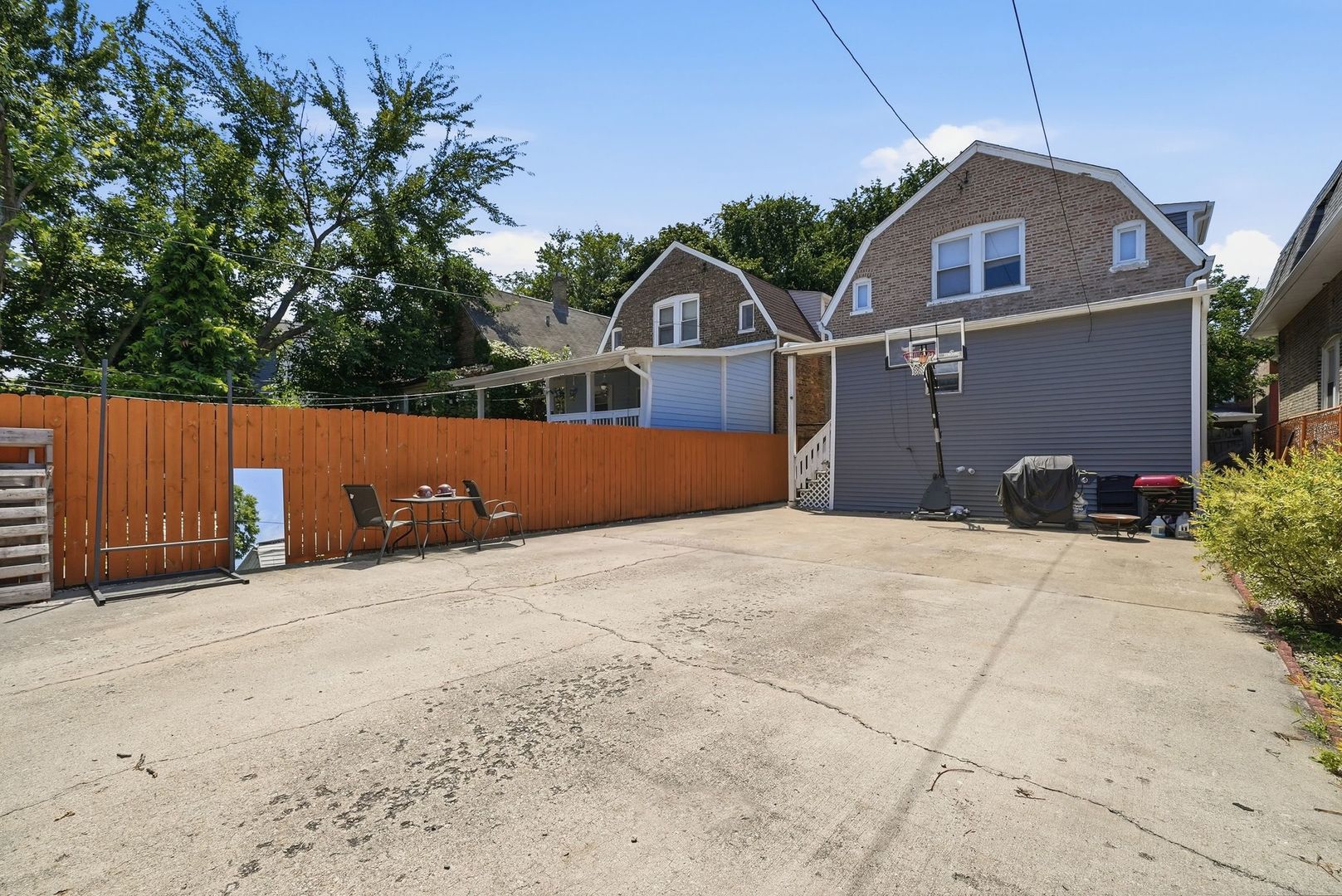 1235 North Harding Avenue Chicago, IL 60651 - Photo 30 of 38