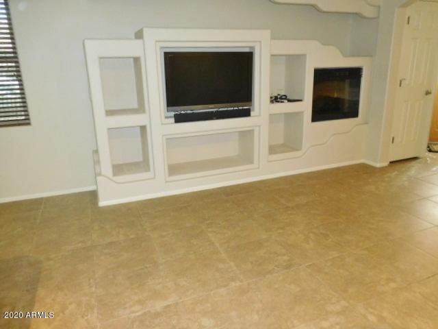 17200 West Bell Road, Unit 1530 Surprise, AZ 85374 - Photo 3 of 29 LIVING AREA