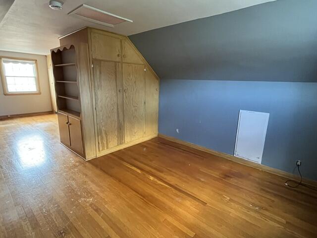 2112 30th Street Two Rivers, WI 54241 - Photo 16 of 18 Upper bed