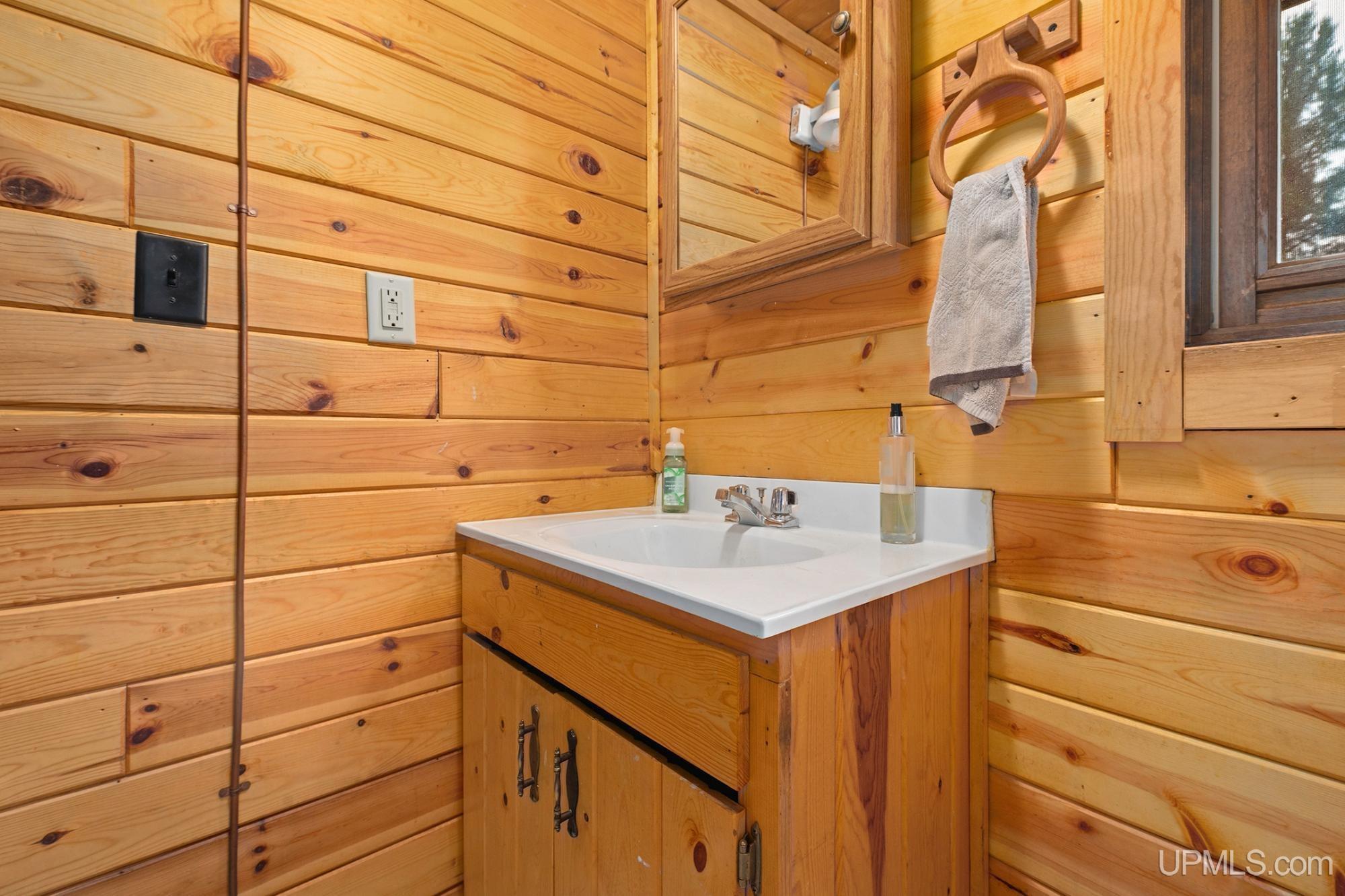 385 WPA Road Crystal Falls, MI 49920 - Photo 30 of 40 Gallery Image 30