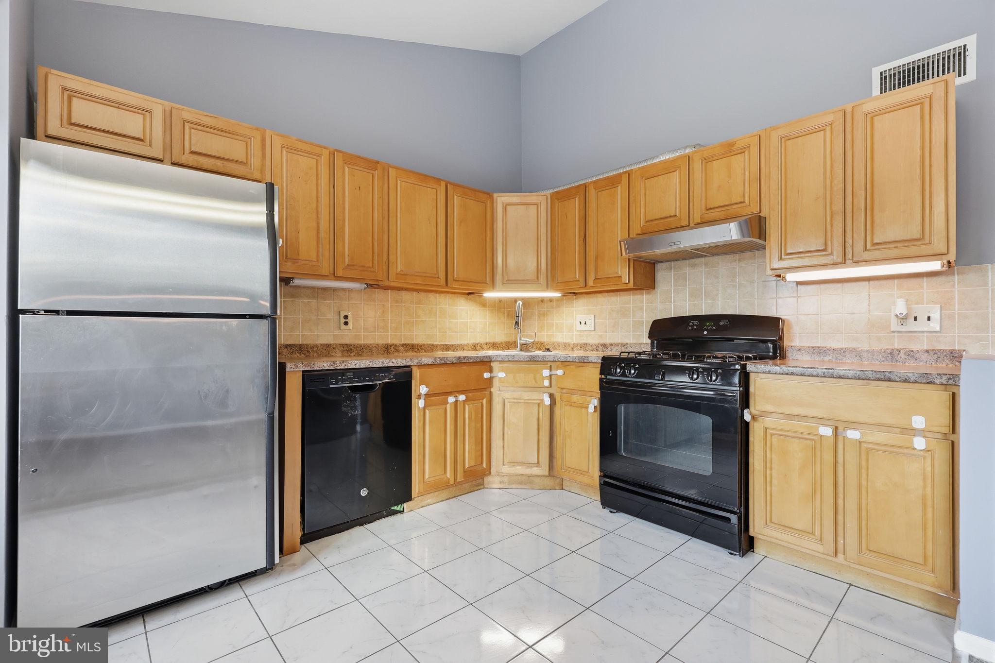 9101 Old Newtown Road Philadelphia, PA 19115 - Photo 15 of 21