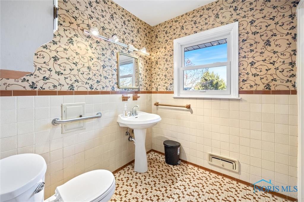 15780 Five Point Road Perrysburg, OH 43551 - Photo 10 of 27 Gallery Image 10