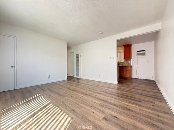 $2,000 | 5152 San Bernardino Street, Montclair, CA 91763