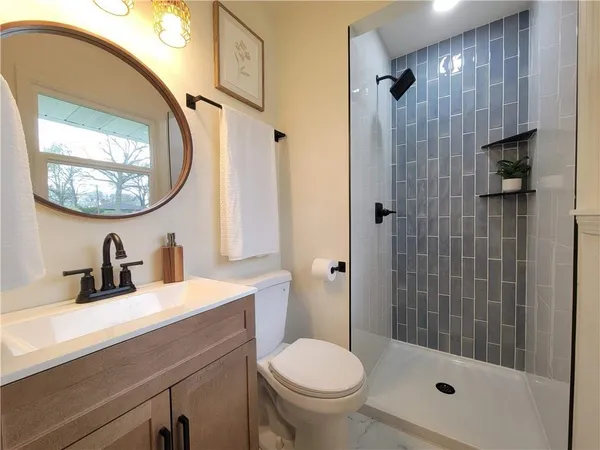 $300,000 | 10413 East 65th Street, Raytown, MO 64133