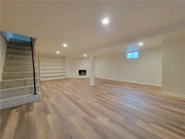 $300,000 | 10413 East 65th Street, Raytown, MO 64133