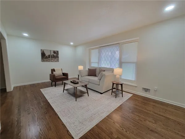 $300,000 | 10413 East 65th Street, Raytown, MO 64133