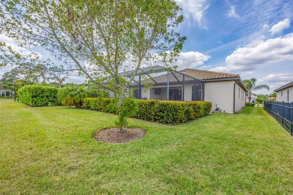 $4,000 | 11408 Autumn Leaf Way, Bradenton, FL 34212