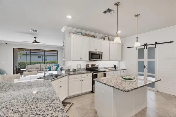 $4,000 | 11408 Autumn Leaf Way, Bradenton, FL 34212