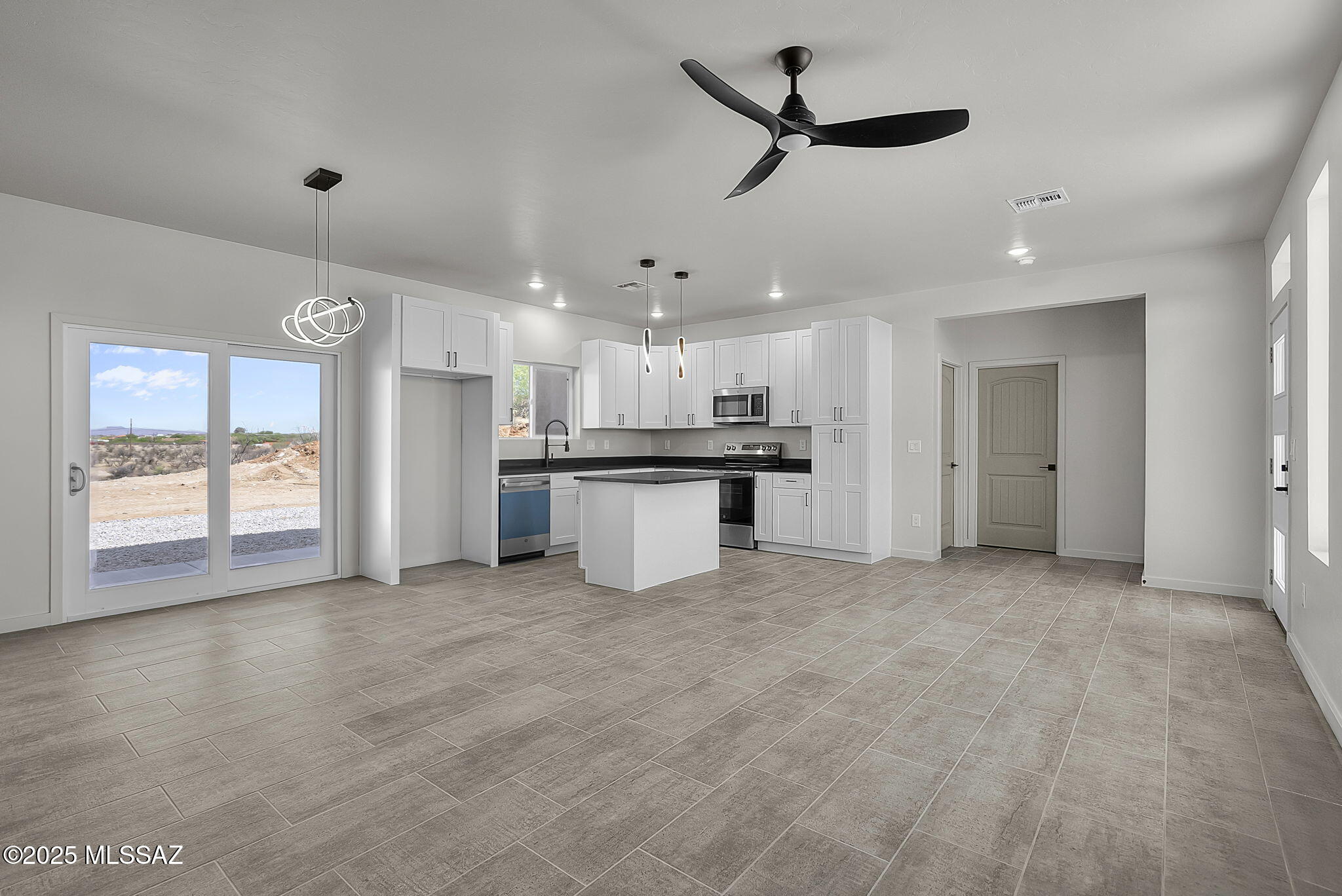 1634 Circulo Puerto Rio Rico, AZ 85648 - Photo 7 of 24
