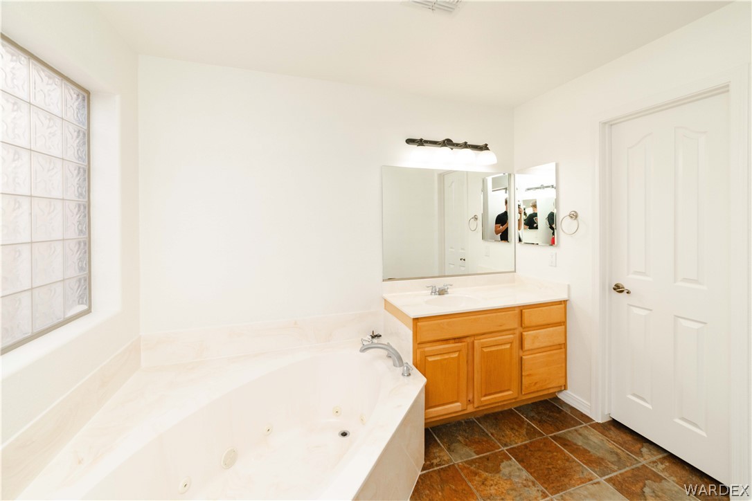 3834 Packsaddle Road Kingman, AZ 86401 - Photo 32 of 100 Gallery Image 32