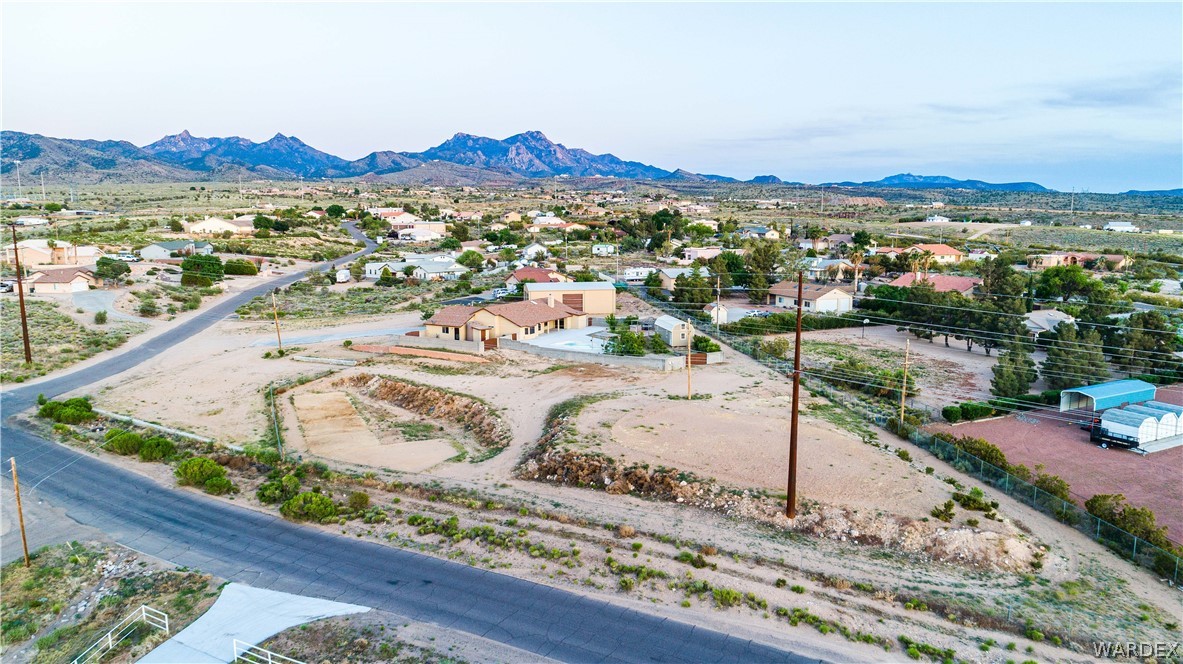 3834 Packsaddle Road Kingman, AZ 86401 - Photo 10 of 100 Gallery Image 10
