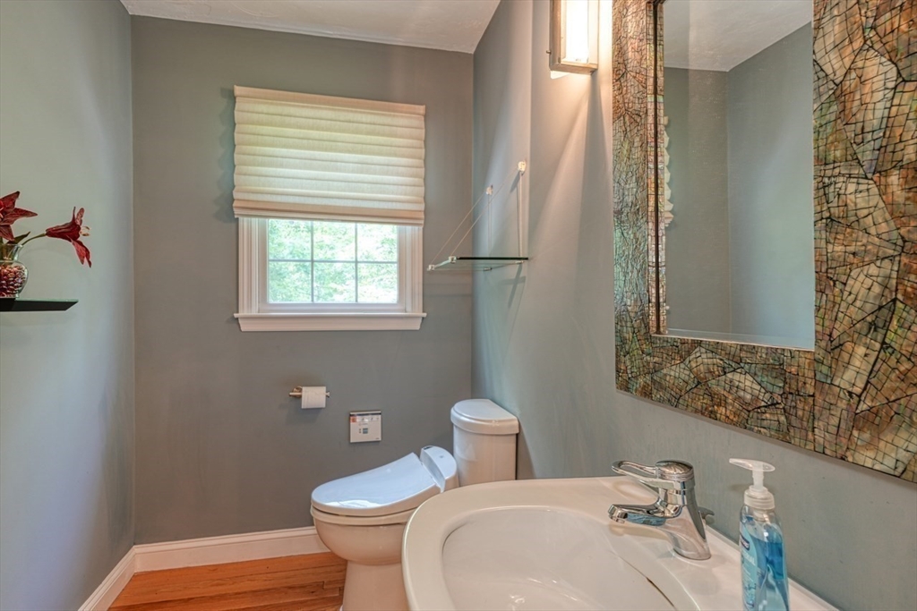 45 Whitewood Road Milford, MA 01757 - Photo 15 of 30 Gallery Image 15