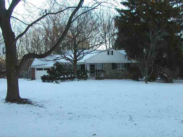 6 Fairview Road Colonie, NY 12211 - Photo 1 of 1 Photo 1