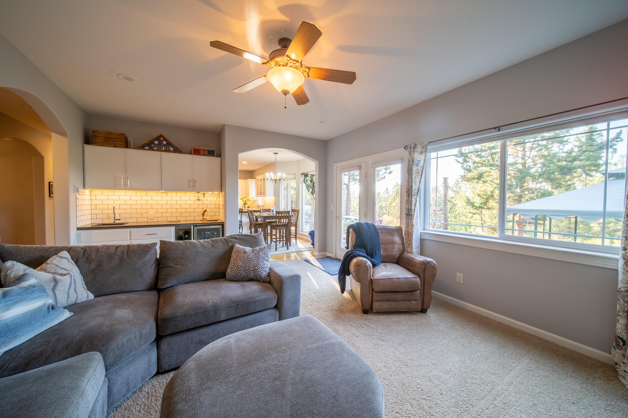 19936 Powers Road Bend, OR 97702 - Photo 11 of 36 DSC07277-HDR