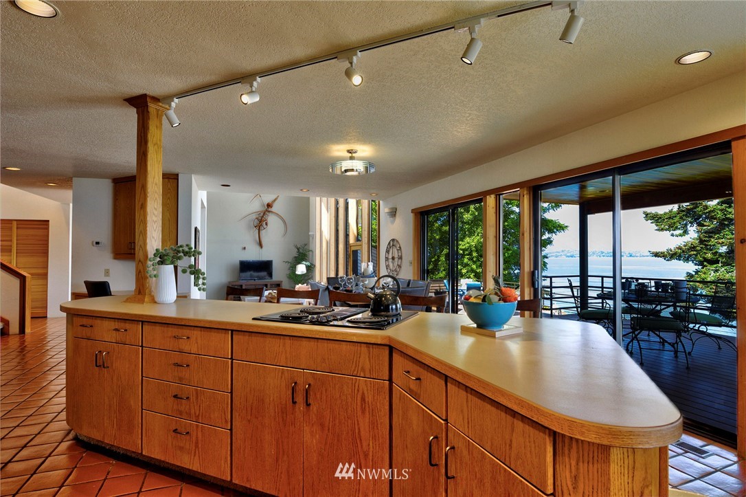 502 South Lakeshore Road Chelan, WA 98816 - Photo 13 of 25 Gallery Image 13